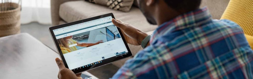linkedin sales solutions P23 VI mhpM unsplash e1690878342471